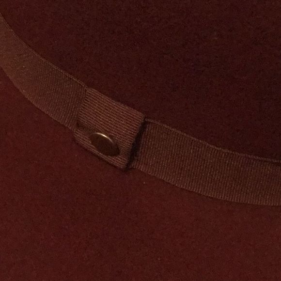 100% Wool purple hat - Picture 3 of 8